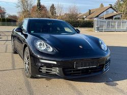 Schwarz Gebraucht 2016 Porsche Panamera 4S Chrono Limousine | 48.100 € (Fairer Preis)