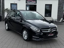 Schwarz Gebraucht 2016 Mercedes B180 Van / Kleinbus | 15.550 € (Guter Preis)