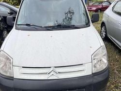 Weiß Gebraucht 2008 Citroën Berlingo Van / Kleinbus | 1.299 € (Superpreis)