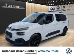 Weiß Gebraucht 2023 Citroën e-Berlingo Shine Van / Kleinbus | 20.990 € (Fairer Preis)