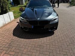 Schwarz Gebraucht 2012 BMW 530 M Sport Kombi | 9.999 € (Guter Preis)