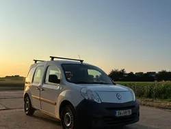Weiß Gebraucht 2011 Renault Kangoo Van / Kleinbus | 4.800 € (Fairer Preis)