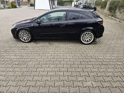 Gebraucht 2005 Opel Astra GTC Sport Limousine | 2.500 € (Guter Preis)