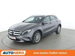 Grau Gebraucht 2015 Mercedes GLA250 Urban SUV | 18.150 € (Guter Preis)
