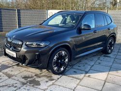 Sophistograu brillanteffekt me Gebraucht 2023 BMW iX3 Impressive SUV | 45.900 € (Fairer Preis)