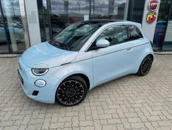 Blau Gebraucht 2023 Fiat 500e La Prima Kleinwagen | 26.900 € (Teuer)