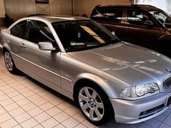 Silber Gebraucht 2001 BMW 320 Performance Coupé | 5.490 € (Fairer Preis)