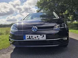 Schwarz Gebraucht 2019 VW Golf VII Highline Limousine | 16.500 € (Guter Preis)