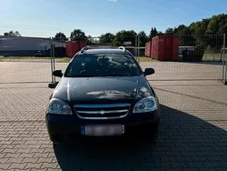 Schwarz Gebraucht 2006 Chevrolet Nubira Kombi | 2.200 € (Fairer Preis)