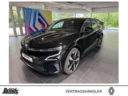 Blackpearlschwarz metallic Gebraucht 2024 Renault Mégane Komfort Limousine | 33.998 € (Fairer Preis)