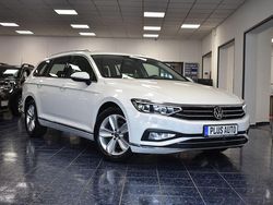Pure white Gebraucht 2020 VW Passat Elegance Kombi | 18.770 € (Guter Preis)