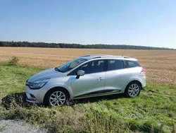Silber Gebraucht 2017 Renault Clio IV Intens Limousine | 7.990 € (Fairer Preis)