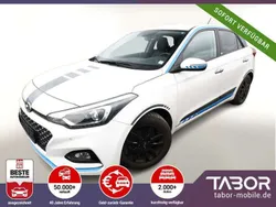 Weiss Gebraucht 2020 Hyundai i20 Style Kleinwagen | 14.088 € (Fairer Preis)