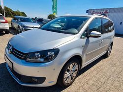 Silber Gebraucht 2013 VW Touran Life Van / Kleinbus | 10.950 € (Fairer Preis)