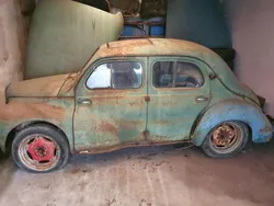 Renault 4CV