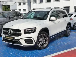 Unilack polarweiß Gebraucht 2024 Mercedes GLB200 AMG SUV | 43.890 € (Etwas zu teuer)