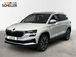 Weiß Neu 2025 Skoda Karoq Tour SUV | 45.490 € (Teuer)