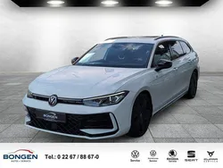 Pure white (weiß) Neu 2024 VW Passat R-line Kombi | 44.990 € (Superpreis)