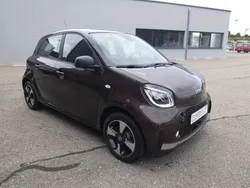 Braun Gebraucht 2021 Smart ForFour Electric Drive Limousine | 9.800 € (Etwas zu teuer)