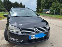 Schwarz Gebraucht 2011 VW Passat Trendline Kombi | 3.999 € (Guter Preis)