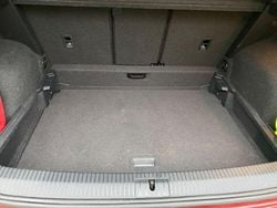 Rot Gebraucht 2020 VW Golf Sportsvan United Van / Kleinbus | 15.500 € (Guter Preis)