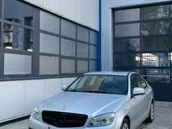Silber Gebraucht 2007 Mercedes C180 Classic Limousine | 10.500 €