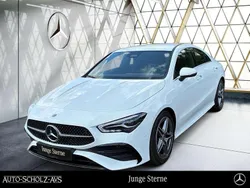 Polarweiß Gebraucht 2024 Mercedes CLA200 AMG Coupé | 35.882 € (Guter Preis)