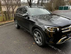 Schwarz Gebraucht 2021 Mercedes GLC300e SUV | 41.900 € (Fairer Preis)