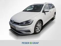 Pure white Gebraucht 2019 VW Golf VII Highline Kombi | 18.340 € (Fairer Preis)
