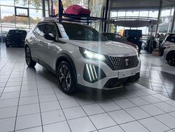 Weiß Gebraucht 2024 Peugeot 2008 GT SUV | 21.500 € (Guter Preis)