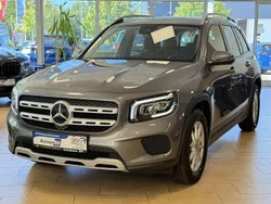 Grau Gebraucht 2020 Mercedes GLB200 SUV | 26.000 € (Guter Preis)