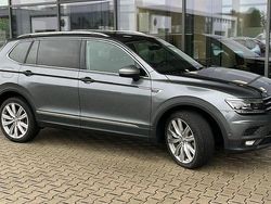 Grau Gebraucht 2020 VW Tiguan Allspace SUV | 30.900 € (Fairer Preis)