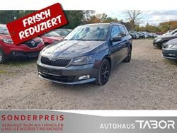 Quarzgrau metallic Gebraucht 2015 Skoda Fabia Style Kleinwagen | 9.585 € (Guter Preis)