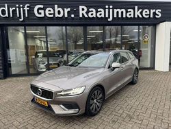 Grau Gebraucht 2021 Volvo V60 Inscription Kombi | 26.310 € (Guter Preis)