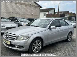 Silber (metallic) Gebraucht 2011 Mercedes C250 Limousine | 10.950 € (Guter Preis)