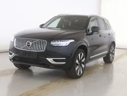 Schwarz onyx black / (schwarz) metallic Gebraucht 2024 Volvo XC90 Inscription SUV | 69.990 € (Teuer)