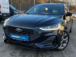 Schwarz Gebraucht 2025 Ford Focus ST-Line X Limousine | 26.900 € (Fairer Preis)