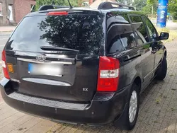 Schwarz Gebraucht 2008 Kia Carnival Van / Kleinbus | 3.450 € (Guter Preis)