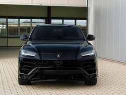 Nero helene Neu 2025 Lamborghini Urus SUV | 339.150 €