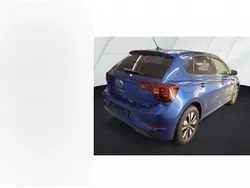 Blau Gebraucht 2024 VW Polo Move Limousine | 24.489 € (Teuer)