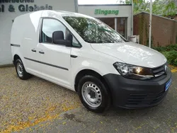 Weiß Gebraucht 2016 VW Caddy Van / Kleinbus | 10.700 € (Guter Preis)