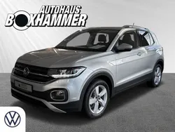 Silber Gebraucht 2023 VW T-Cross Style SUV | 26.450 € (Etwas zu teuer)