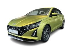 Grün Neu 2025 Hyundai i20 Trend Limousine | 22.589 € (Fairer Preis)