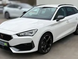 Weiß Gebraucht 2024 Cupra Leon Limousine | 31.000 € (Fairer Preis)