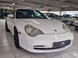 Carreraweiß Gebraucht 2002 Porsche 911 Carrera Coupé | 31.500 € (Guter Preis)