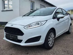 Weiß Gebraucht 2017 Ford Fiesta Kleinwagen | 5.999 € (Superpreis)