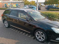 Schwarz Gebraucht 2009 Citroën C5 Kombi | 1.800 € (Fairer Preis)