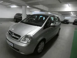 Silber Gebraucht 2005 Opel Meriva Edition Van / Kleinbus | 3.499 € (Fairer Preis)