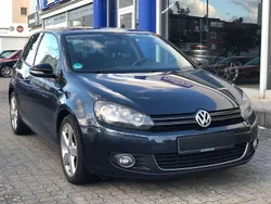 Grau Gebraucht 2011 VW Golf VI Style Limousine | 7.490 € (Fairer Preis)