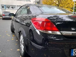 Schwarz Gebraucht 2009 Opel Astra Cabriolet Cabrio | 1.999 € (Fairer Preis)